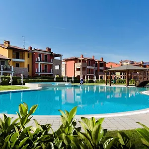 Lucy Apartment